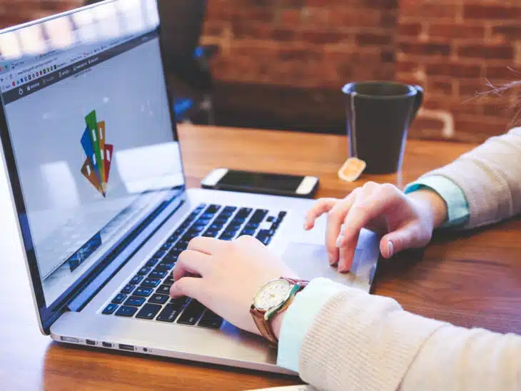 Les critères essentiels pour choisir la meilleure école supérieure en digital