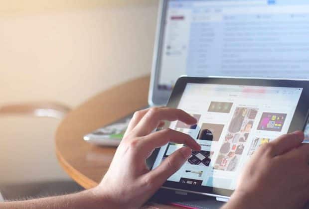 Quelle est la procédure à suivre pour trouver des informations sur Internet ?